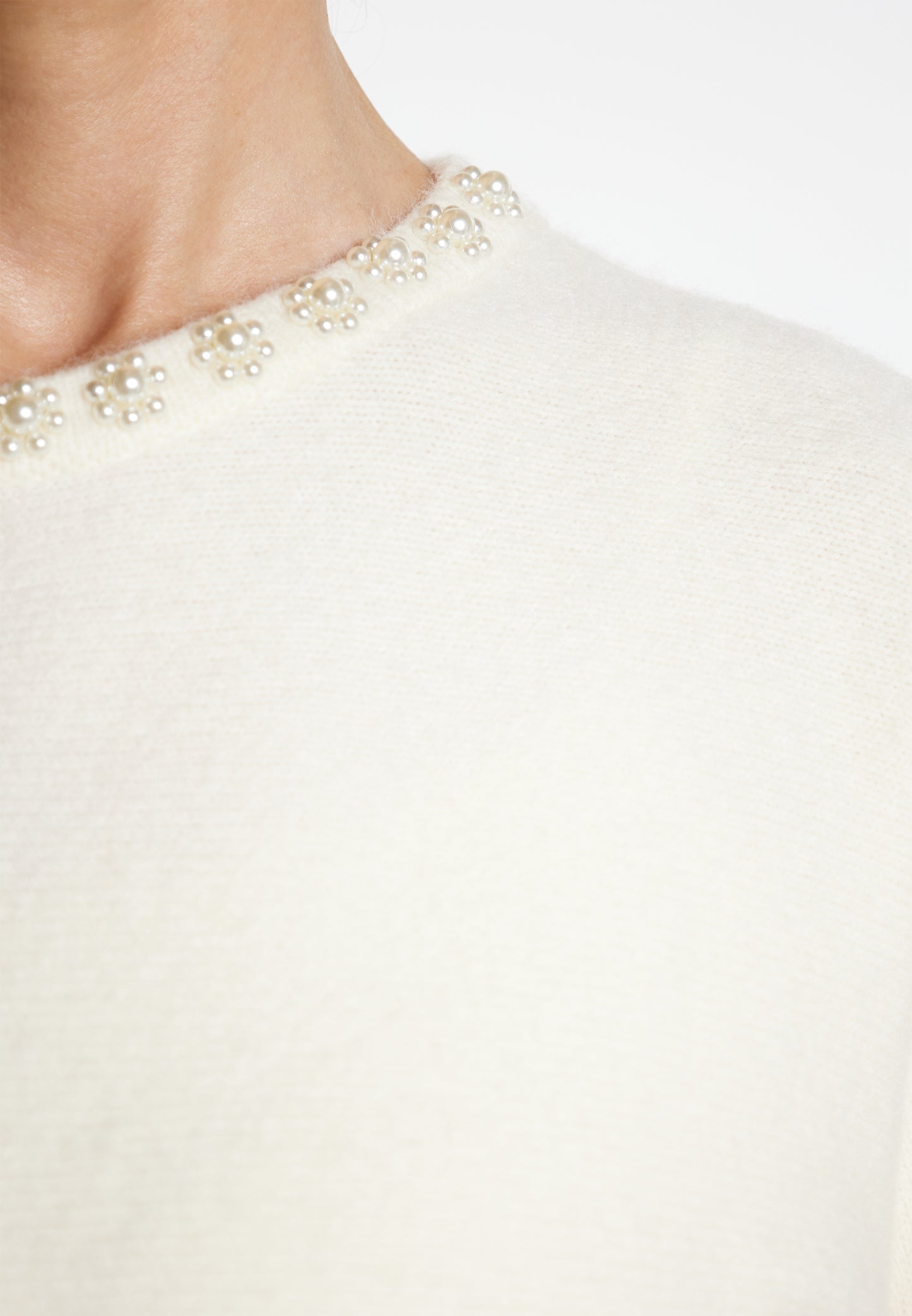 usha Women's Sweater With Pearl