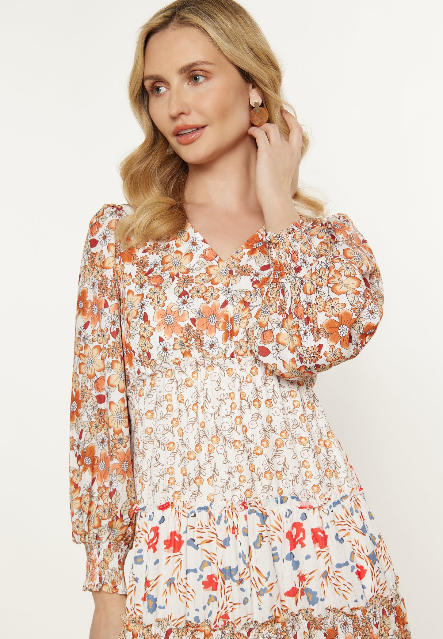 usha Kobiety's Sukienka