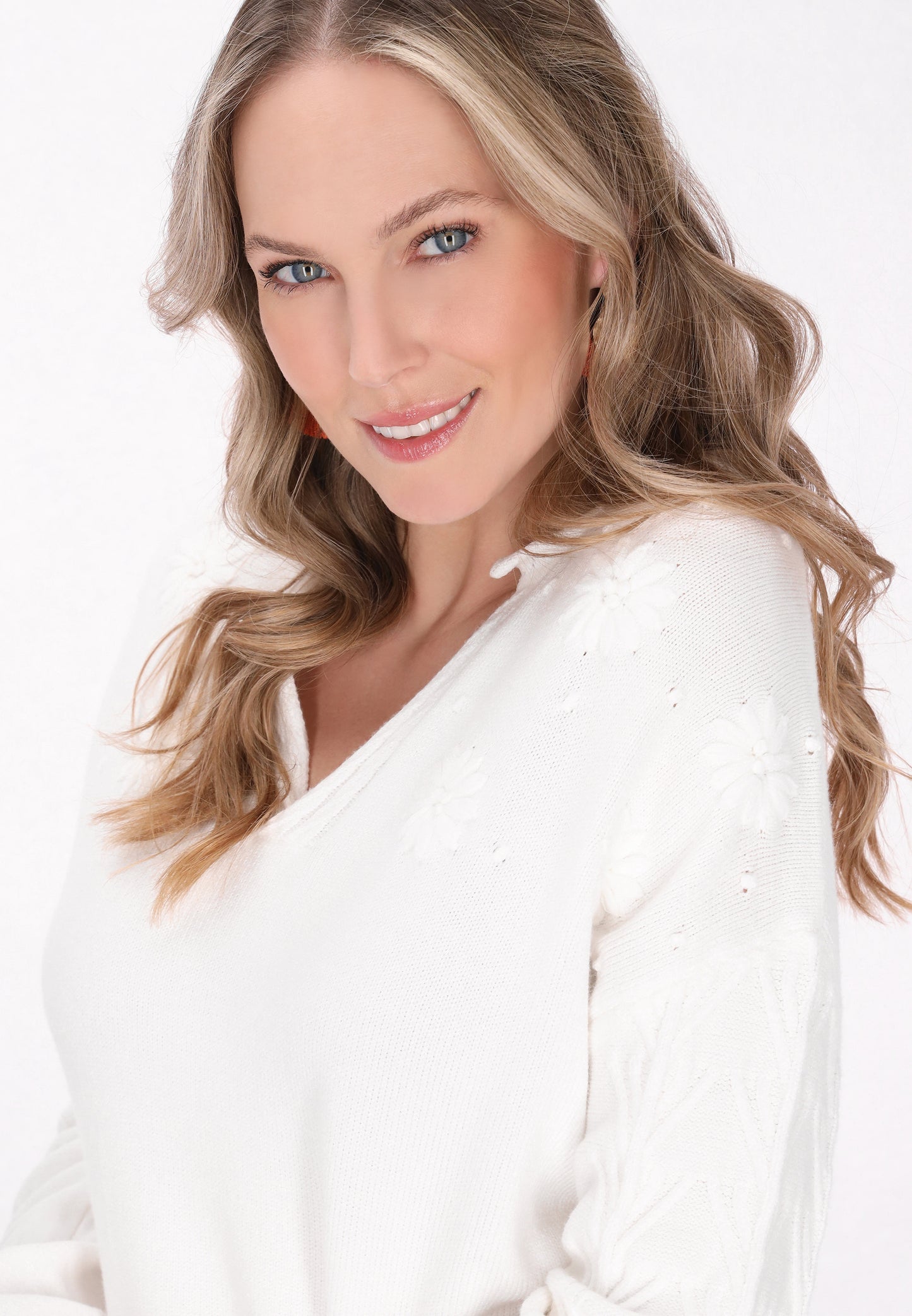 usha FESTIVAL Women's Sweater