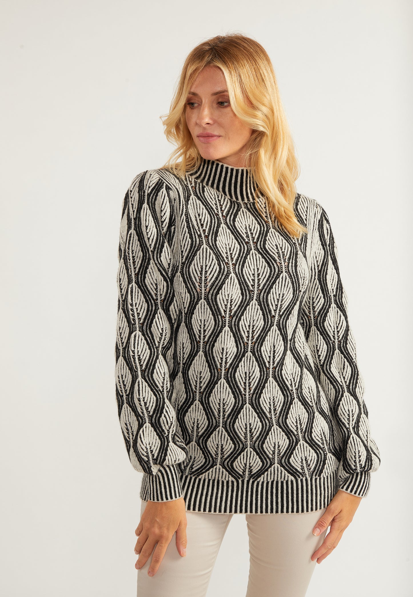 usha Women's Knit Sweater