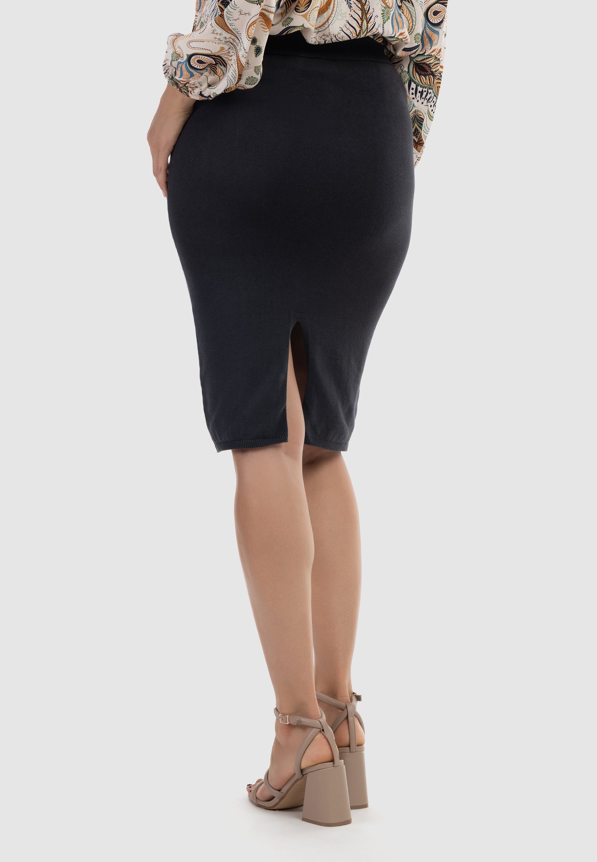 usha Women's Knit Midi Skirt