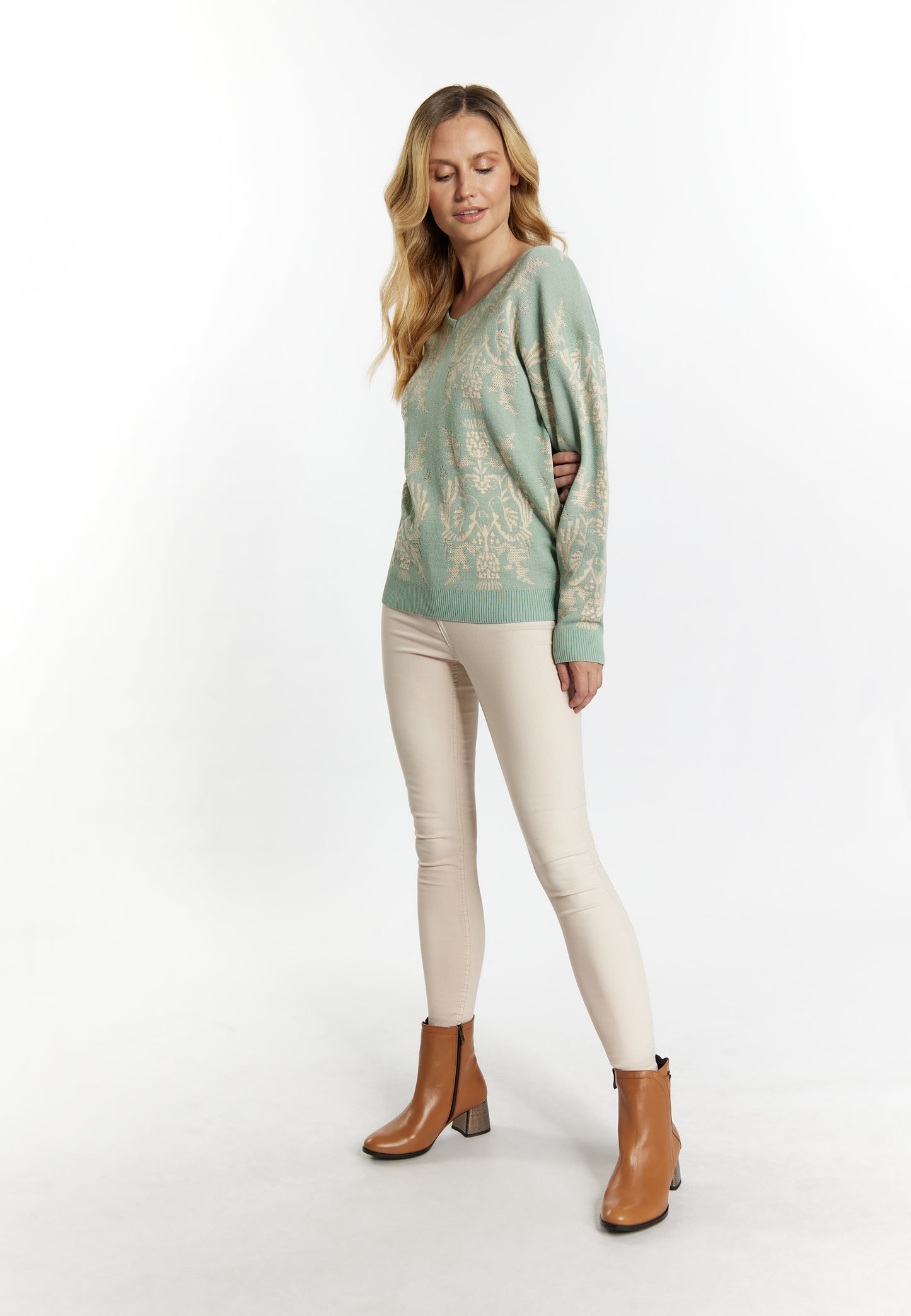 usha Women's Knitted Sweater