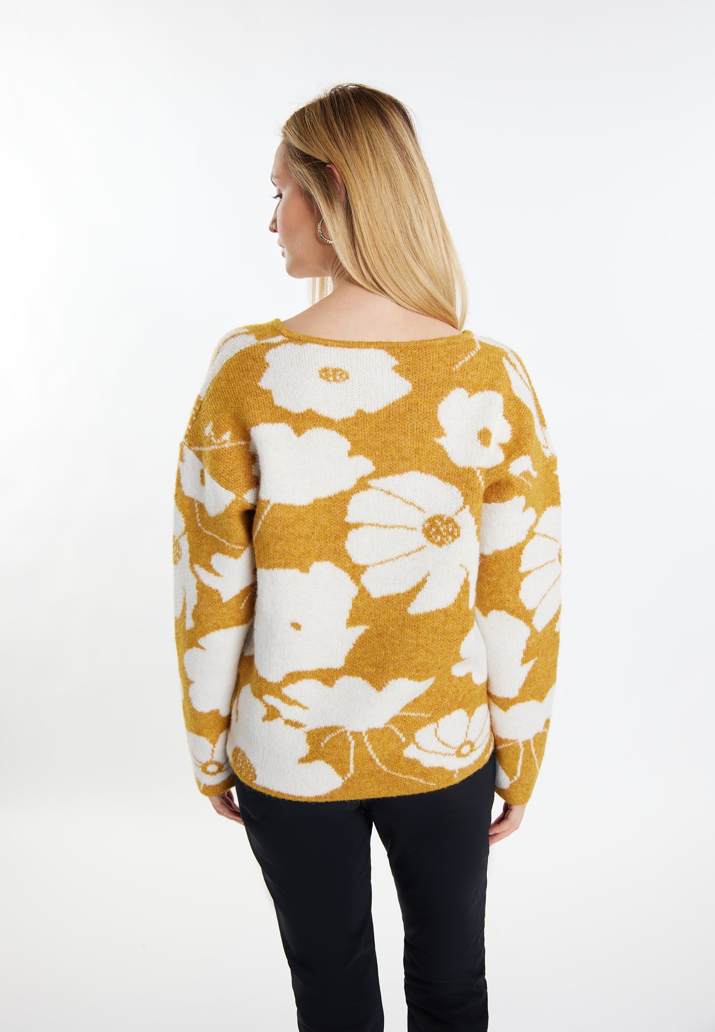 usha Women's Knitted Sweater