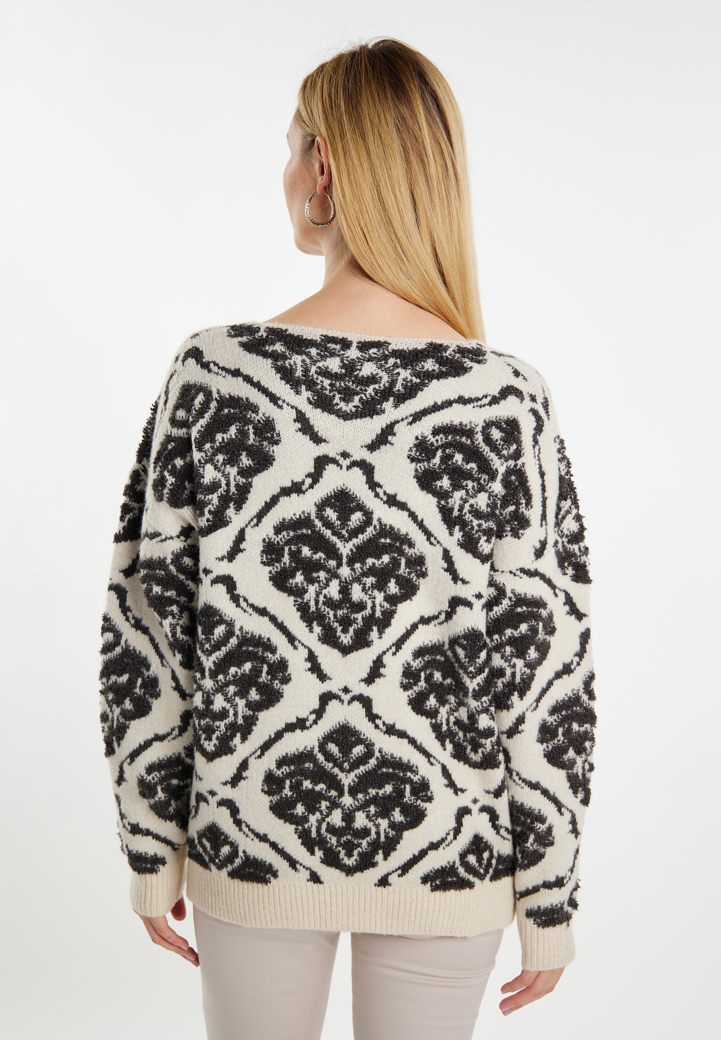 usha Women's Knitted Sweater