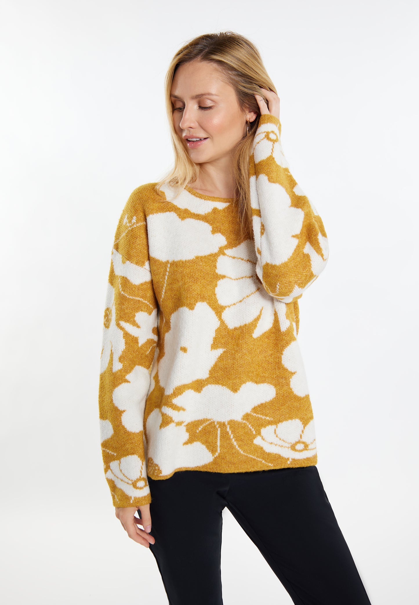 usha Women's Knitted Sweater