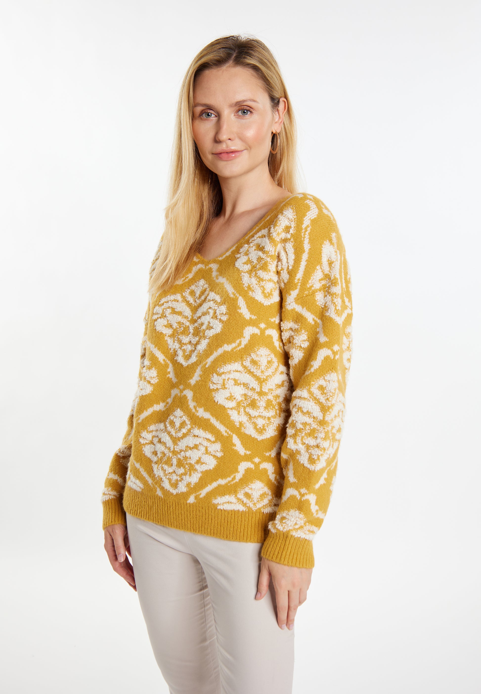 usha Women's Knitted Sweater
