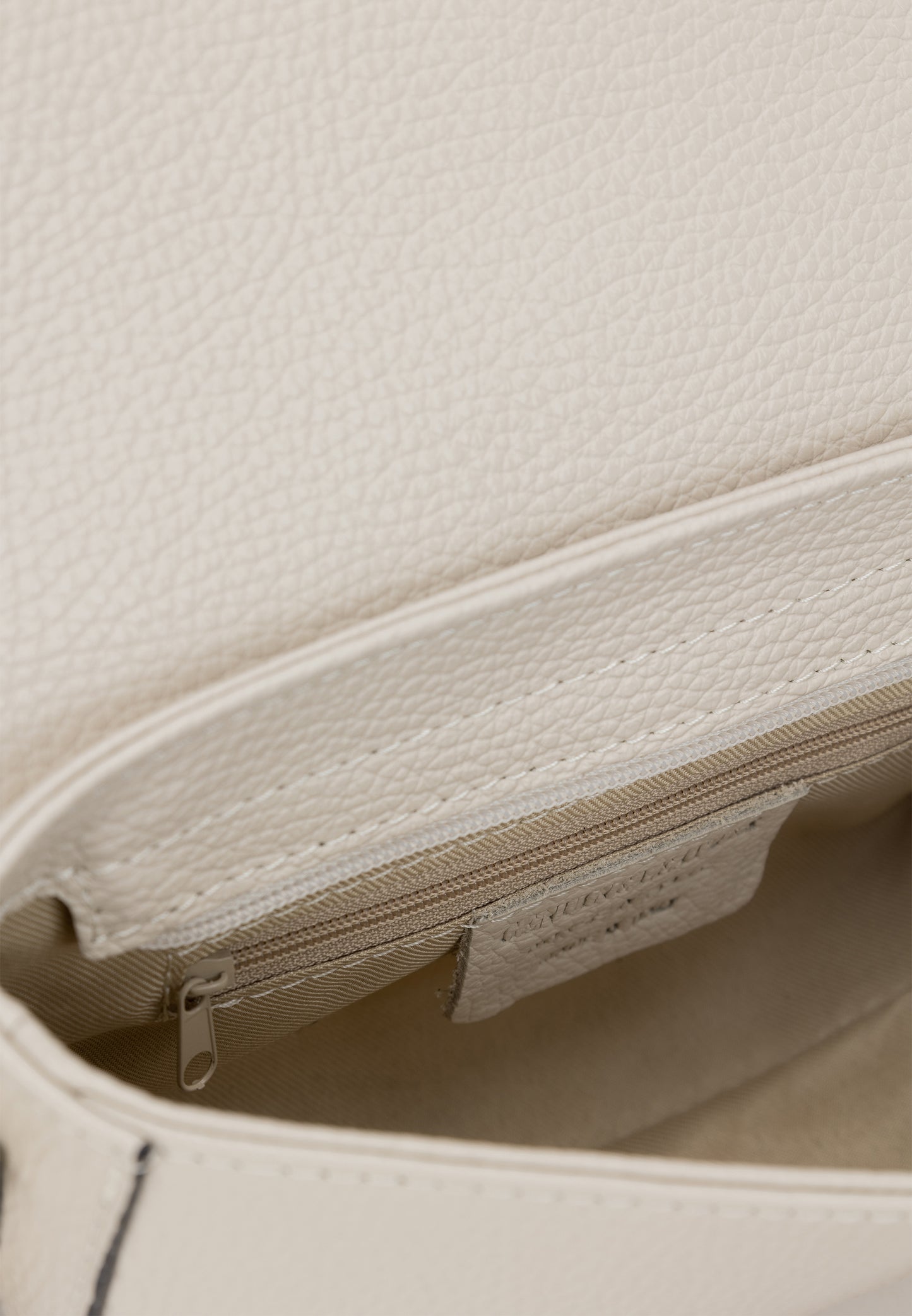 usha Women's Handbag