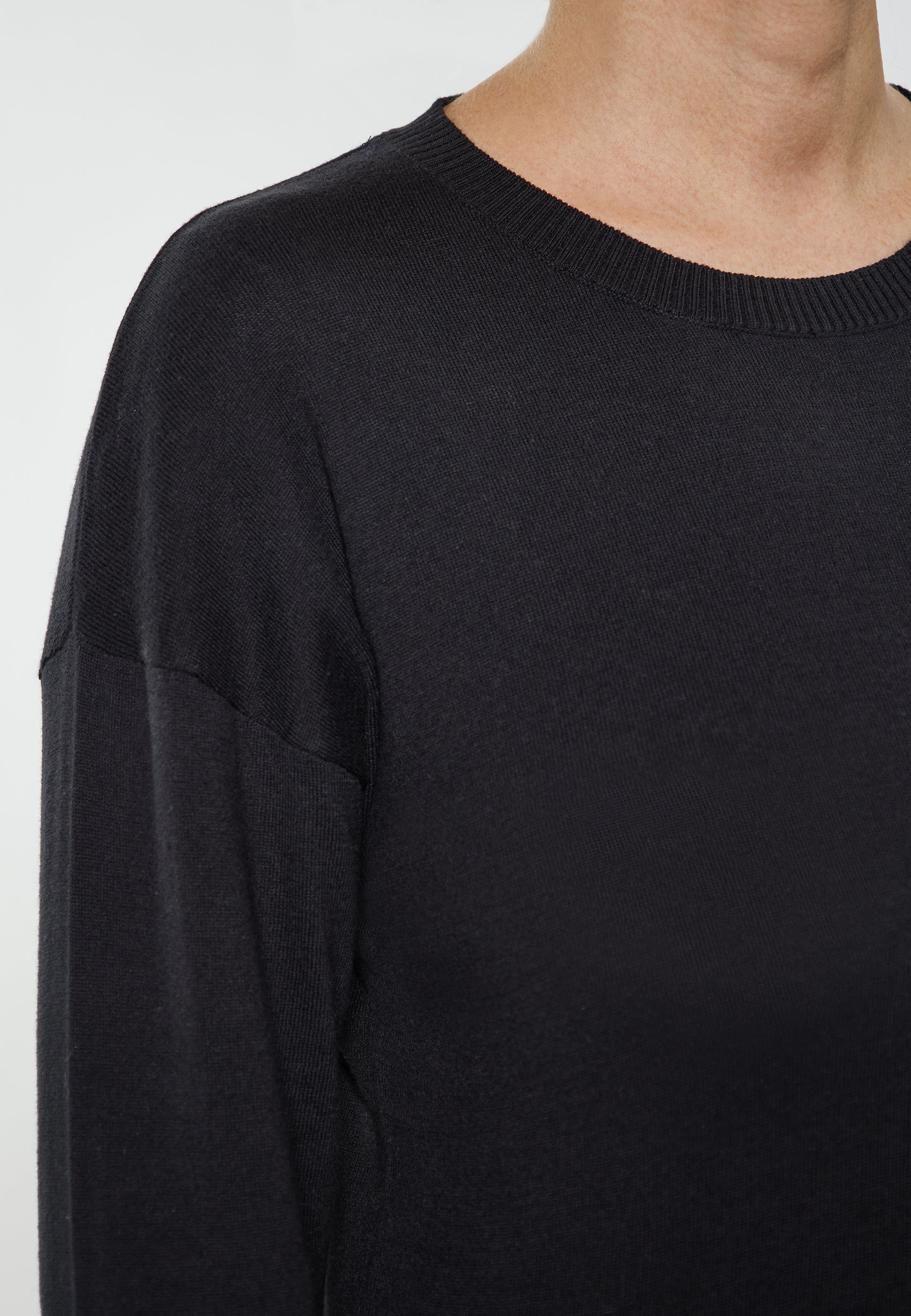 usha Women's Sweater