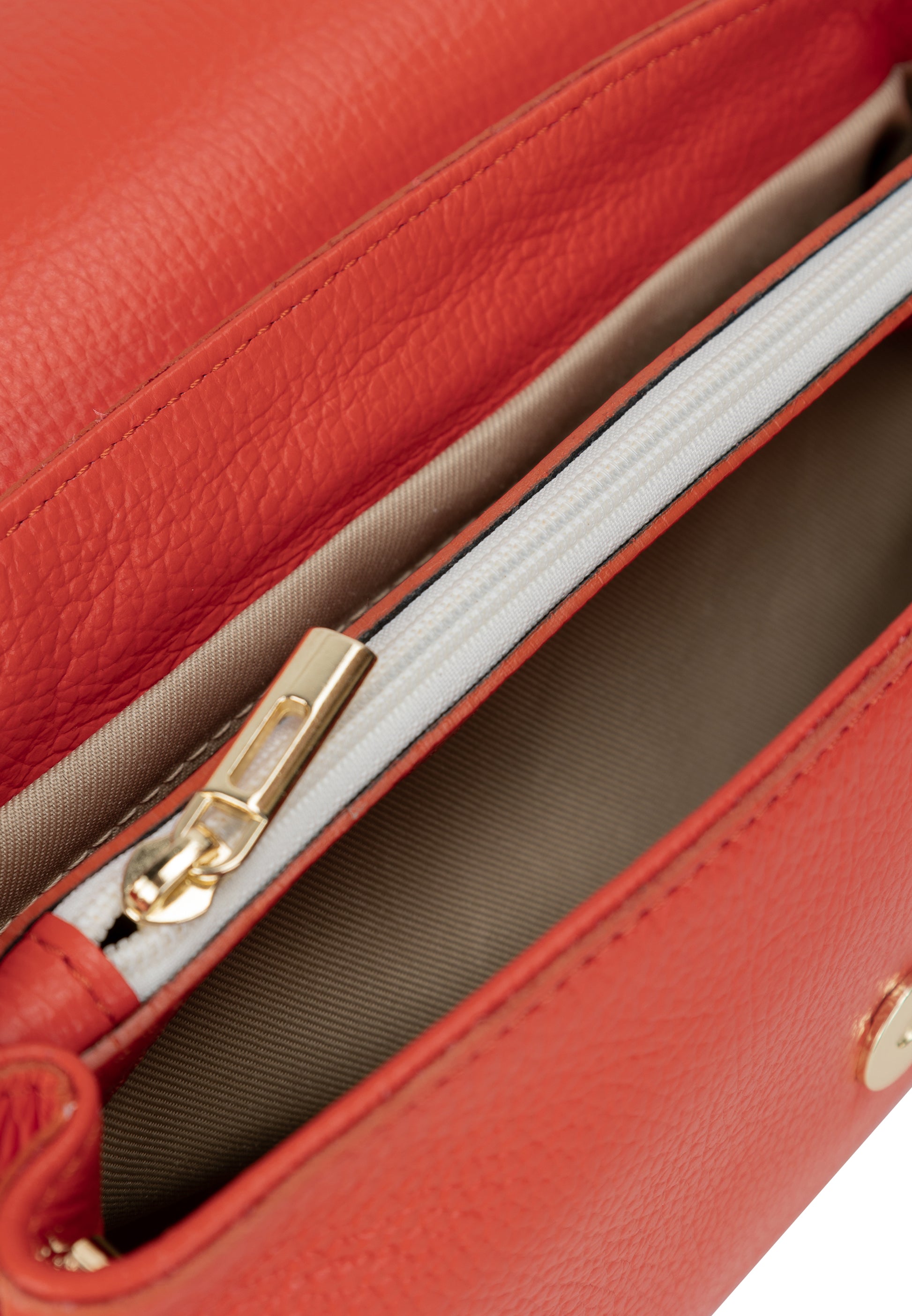 usha Women's Leather Shoulder Bag