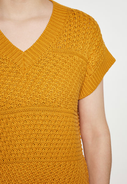 usha FESTIVAL Women's Knitted Sweater Vest