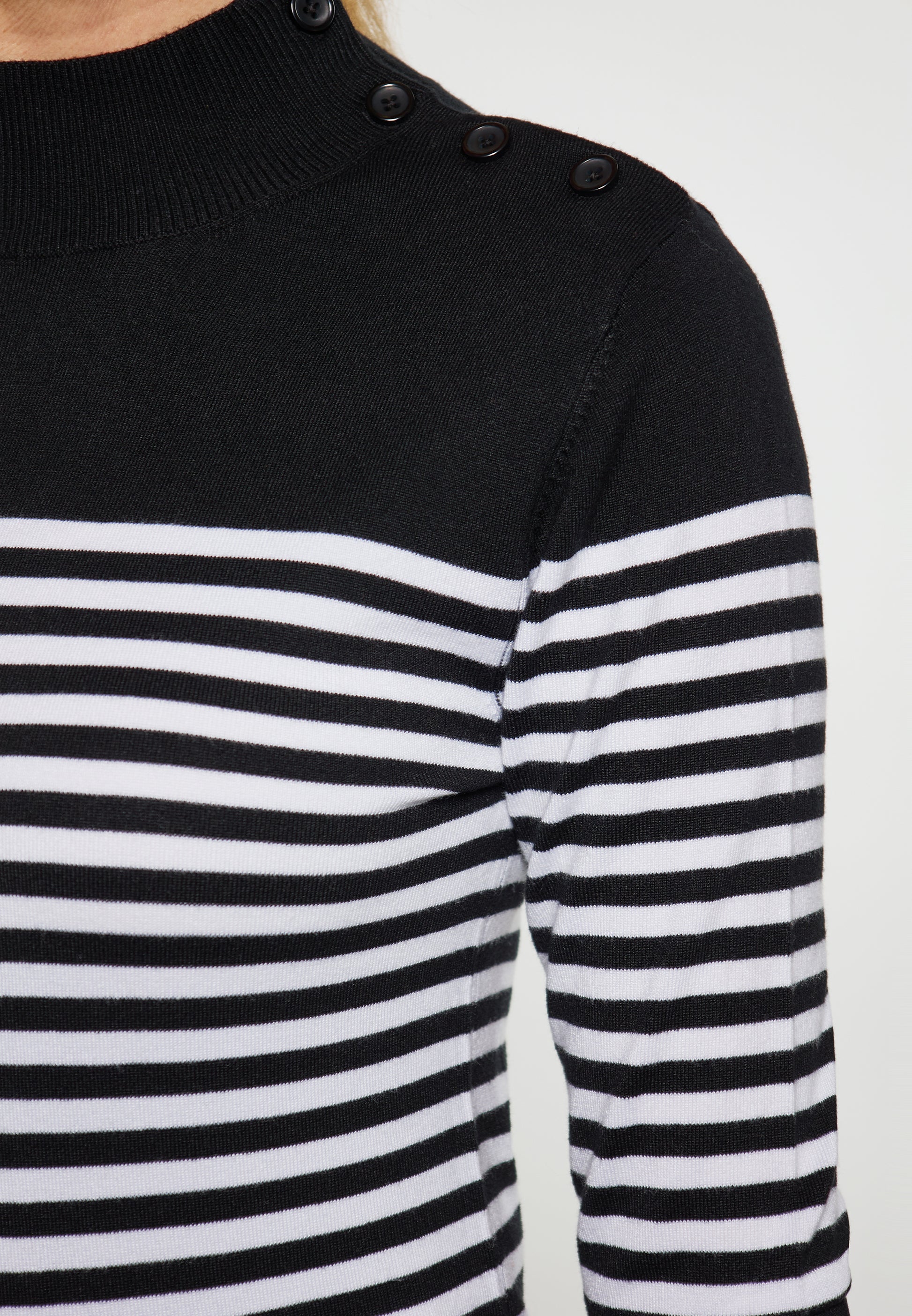 usha BLACK LABEL Women's Sweater