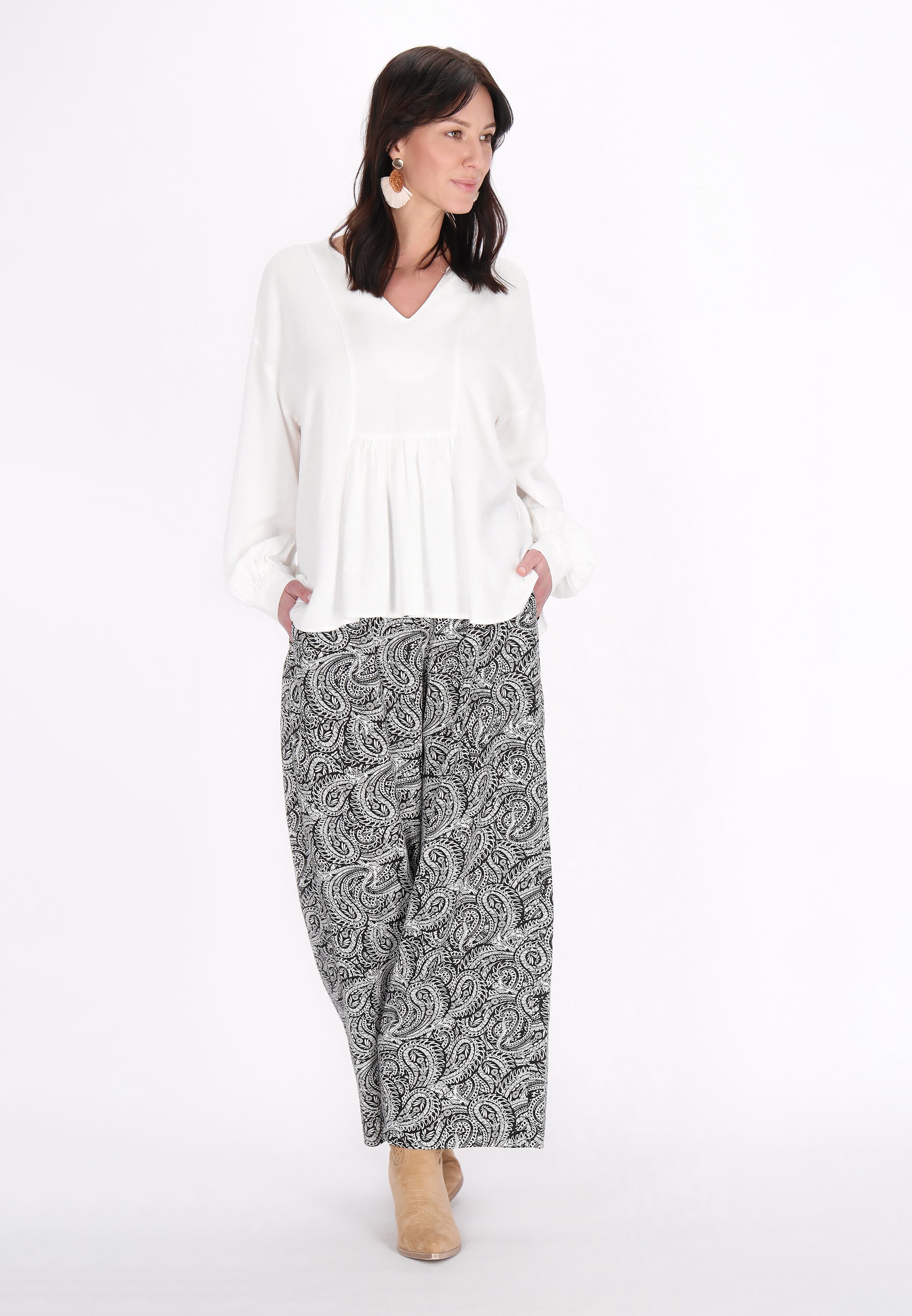 usha FESTIVAL Women's Pants