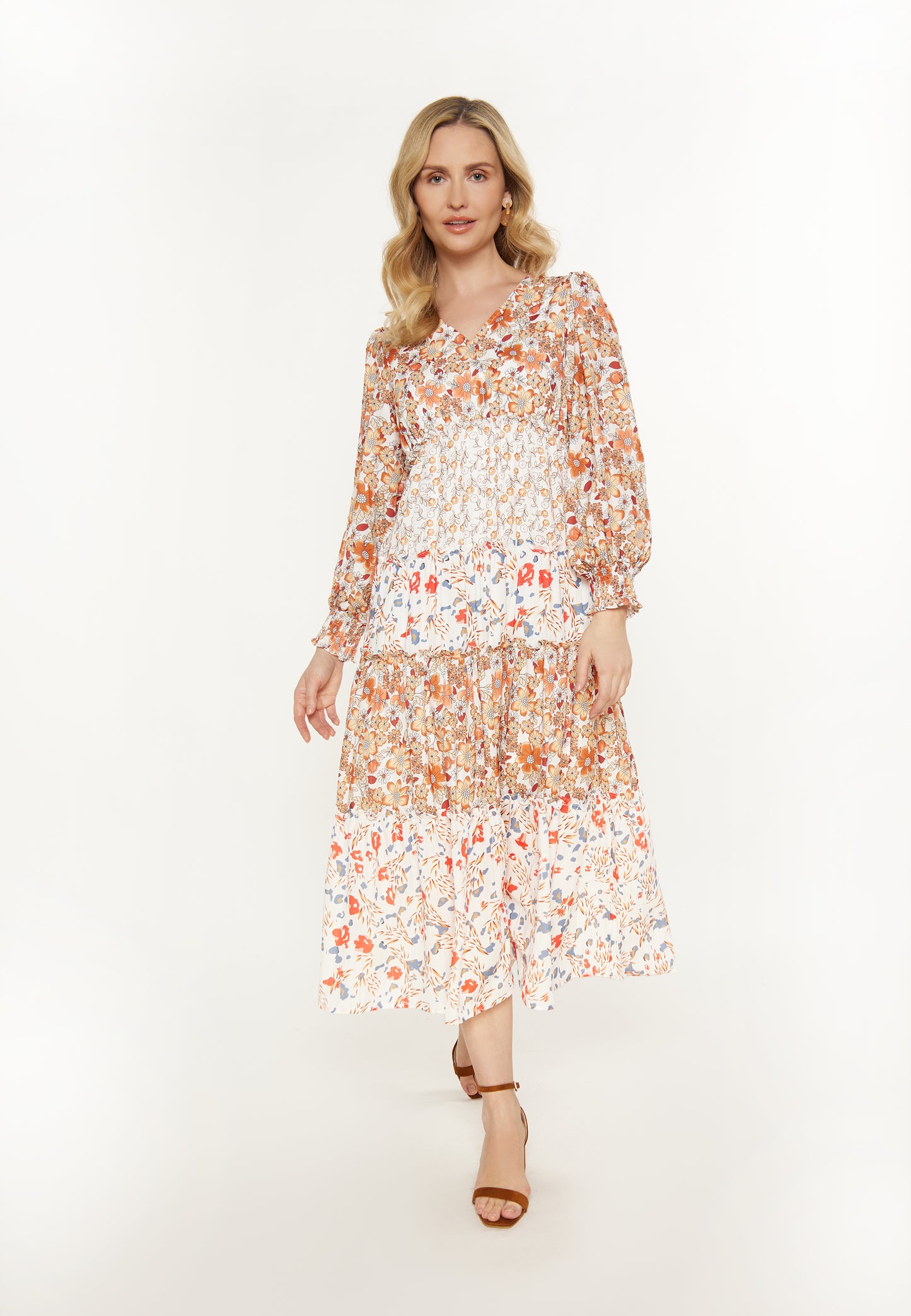 usha Kobiety's Sukienka