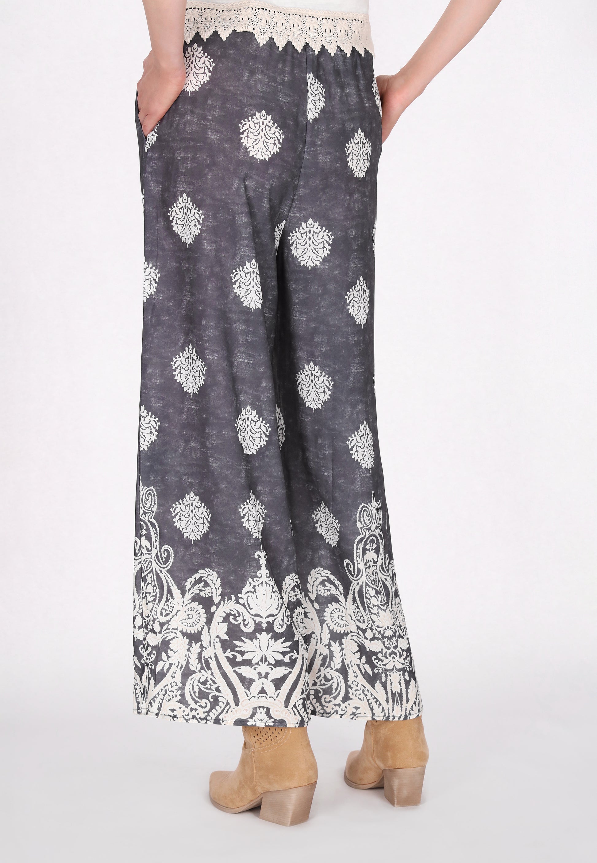usha FESTIVAL Women's Pants