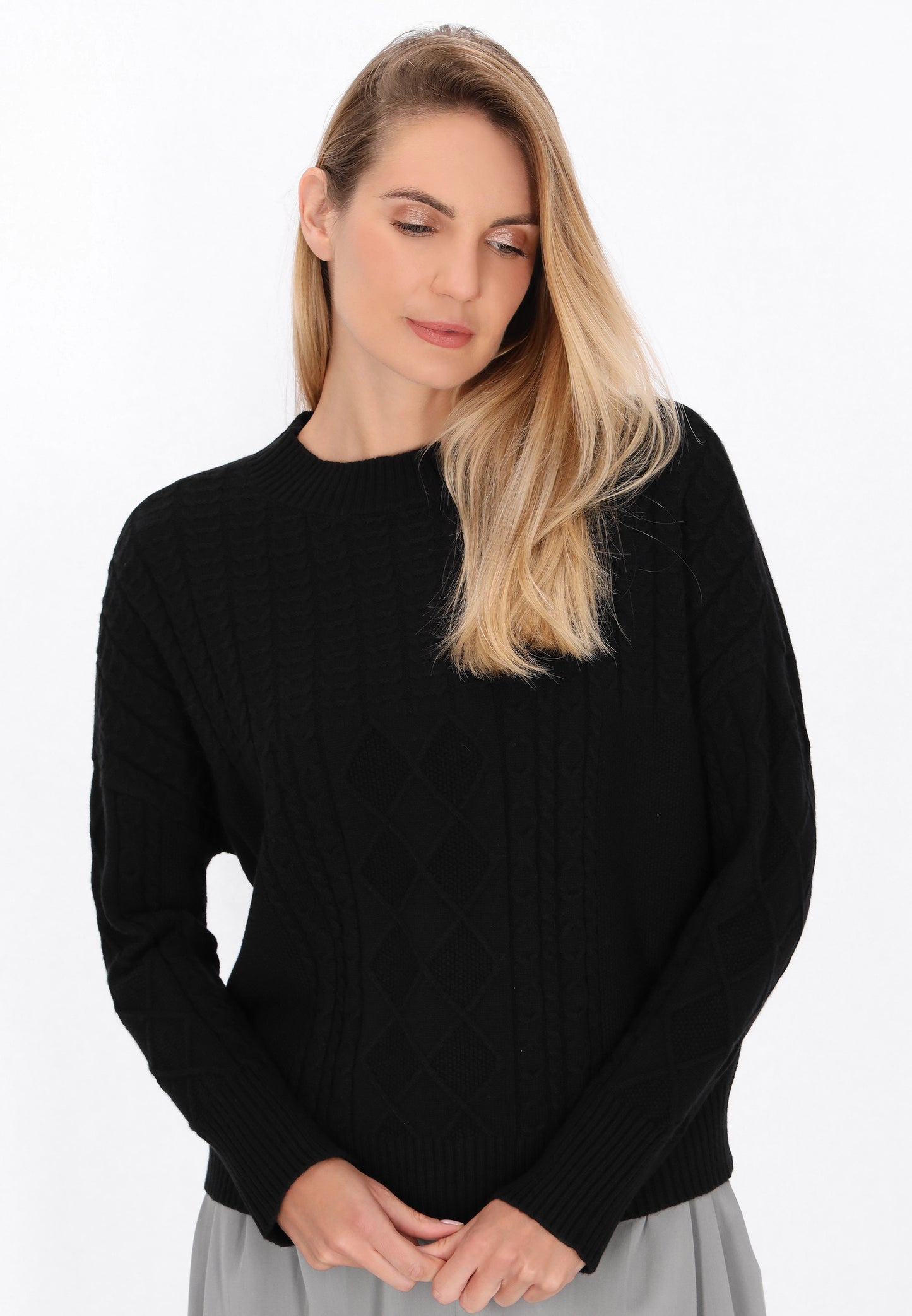 usha WHITE LABEL Women's Sweater