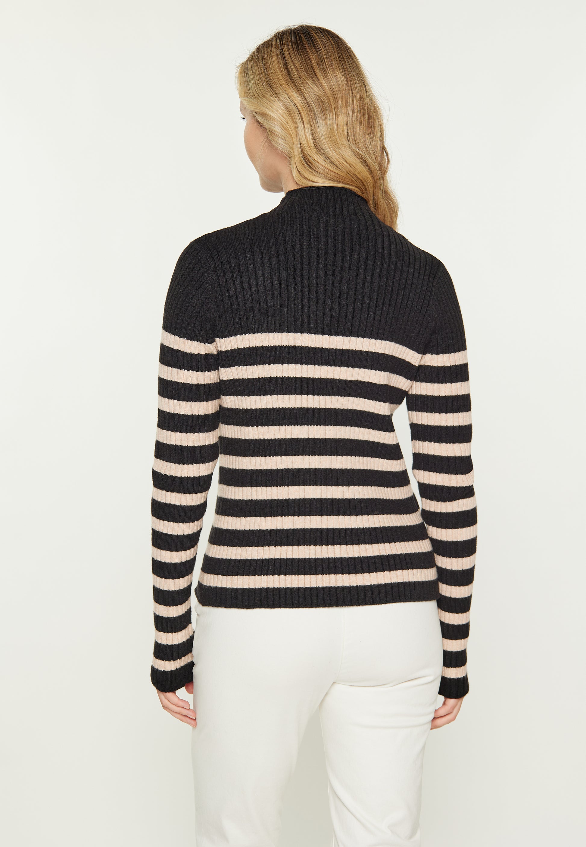 usha BLUE LABEL Women's Sweater